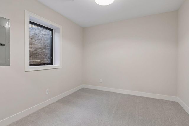 5521 Zenith Avenue S, Edina, MN 55410