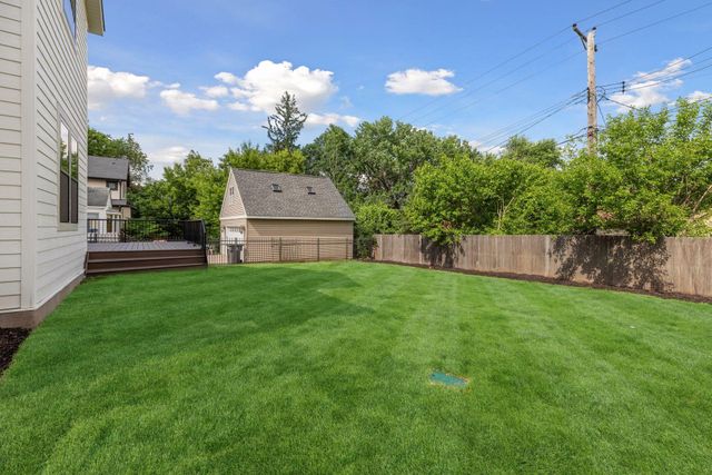 5521 Zenith Avenue S, Edina, MN 55410