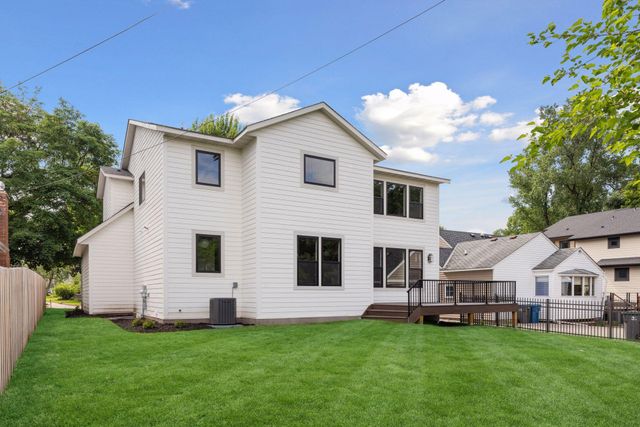 5521 Zenith Avenue S, Edina, MN 55410