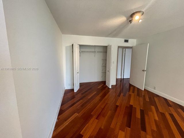 1865 Brickell Ave A614, Miami, FL 33129