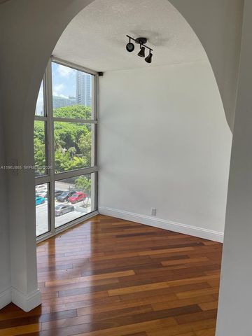 1865 Brickell Ave A614, Miami, FL 33129