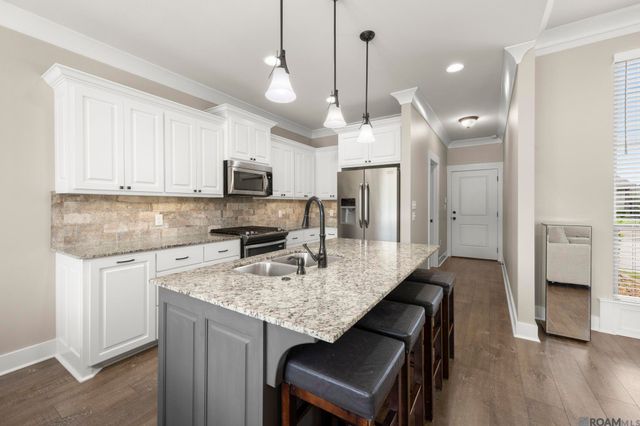 17000 Bentons Ferry Ave, Greenwell Springs, LA 70739