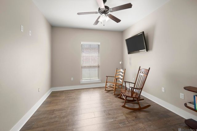 17000 Bentons Ferry Ave, Greenwell Springs, LA 70739