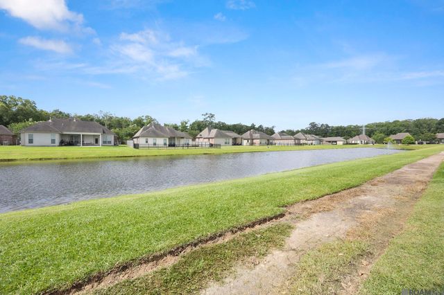 17000 Bentons Ferry Ave, Greenwell Springs, LA 70739