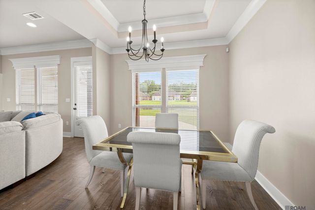17000 Bentons Ferry Ave, Greenwell Springs, LA 70739