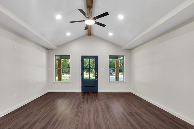 107 Garrett Street, Longview, TX 75602