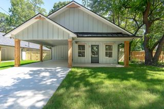 107 Garrett Street, Longview, TX 75602