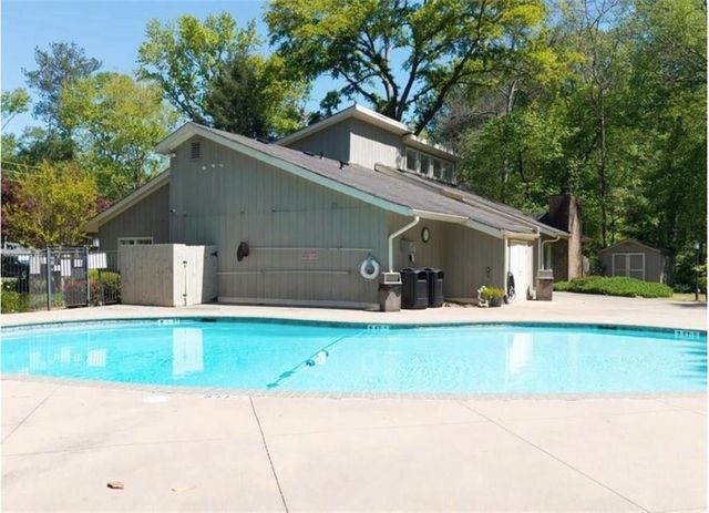 1900 Powers Ferry SE Trace, Marietta, GA 30067