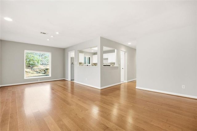 1900 Powers Ferry SE Trace, Marietta, GA 30067