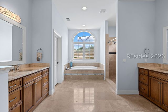 3 Grassy Cove Ct, Bluffton, SC 29910