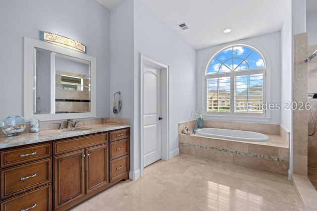 3 Grassy Cove Ct, Bluffton, SC 29910