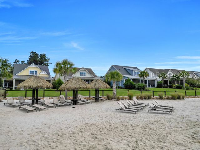 3 Grassy Cove Ct, Bluffton, SC 29910