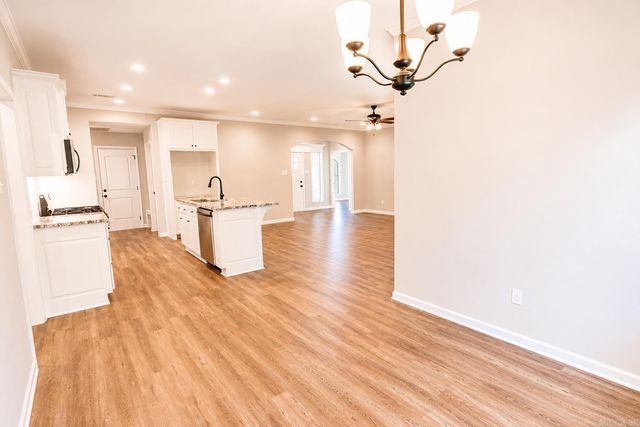 2736 E Maryland Ave Avenue, Sherwood, AR 72120
