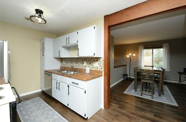 432 22nd Street E, West Fargo, ND 58078