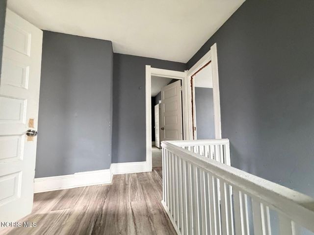 3244 Glenwood Avenue, Toledo, OH 43610