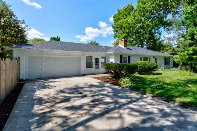 1514 N Washington Street, Wheaton, IL 60187