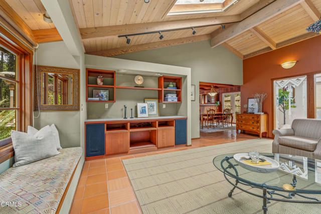 32450 Simpson Lane, Fort Bragg, CA 95437