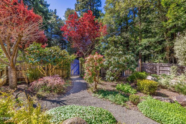 32450 Simpson Lane, Fort Bragg, CA 95437