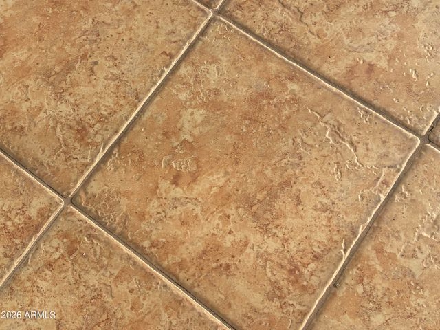 2309 S SEMINOLE Drive, Apache Junction, AZ 85119