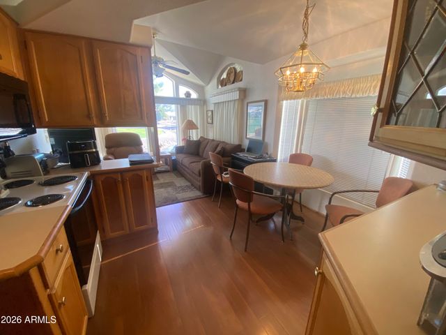 2309 S SEMINOLE Drive, Apache Junction, AZ 85119