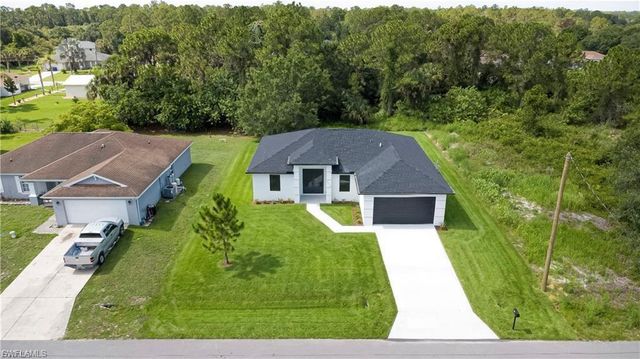 3213 51st ST W, Lehigh Acres, FL 33971