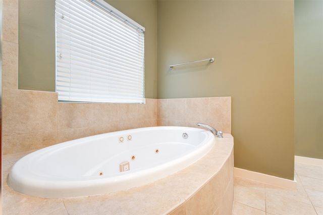 4430 Center Street, Houston, TX 77007