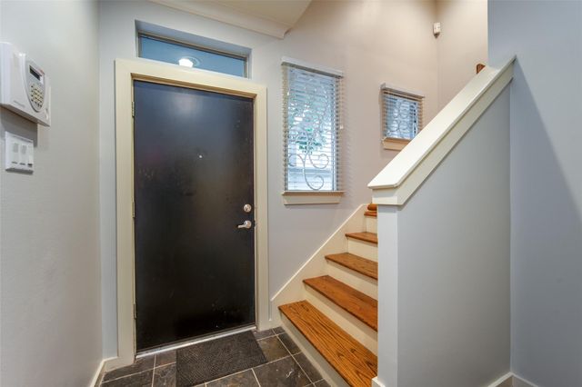 4430 Center Street, Houston, TX 77007