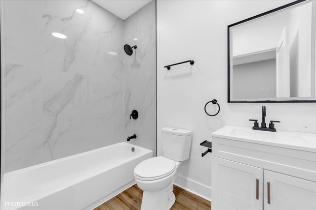 4942 W Belden Street 2, Chicago, IL 60639