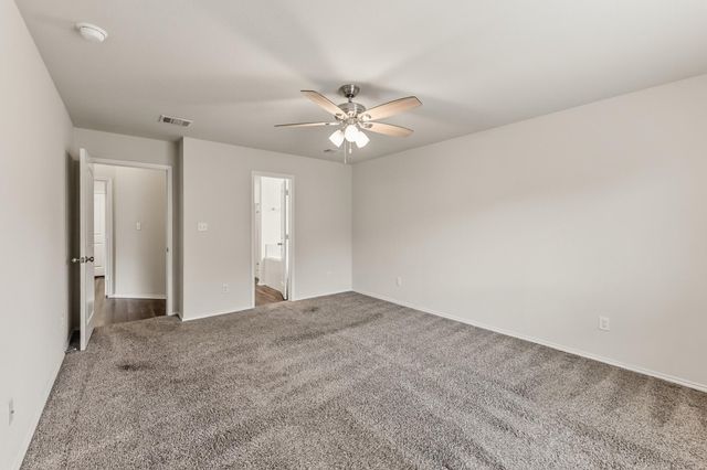 210 Doe Run Drive, Huntsville, TX 77320