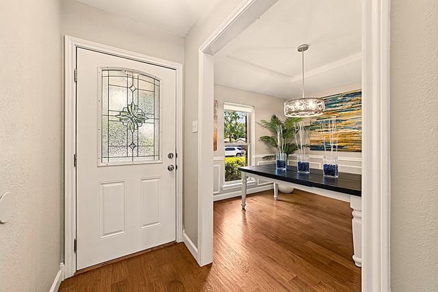 932 Edgefield Trail, Flower Mound, TX 75028