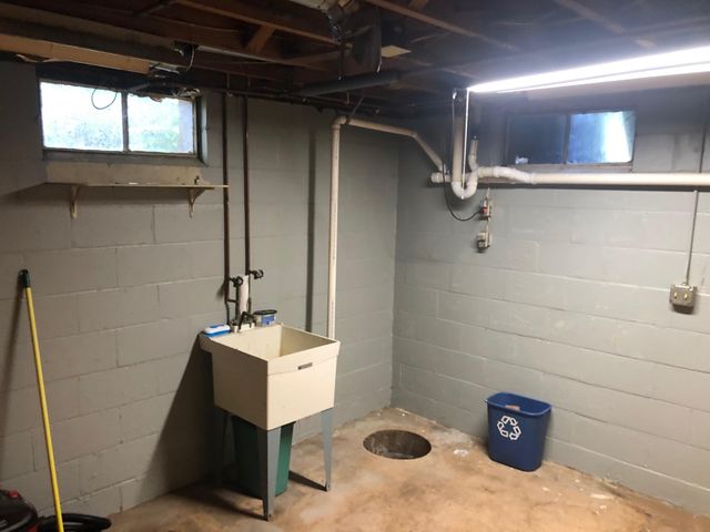 1113 Nichols Road, Kalamazoo Twp, MI 49006