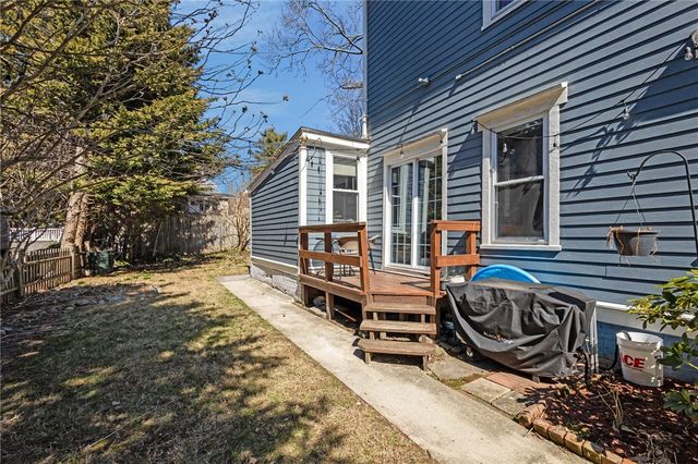 76 Locust Street, Providence, RI 02906