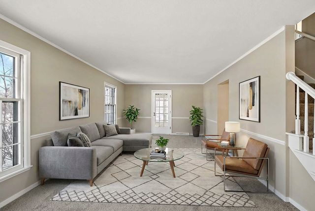 10125 Irwin Road, Bloomington, MN 55437