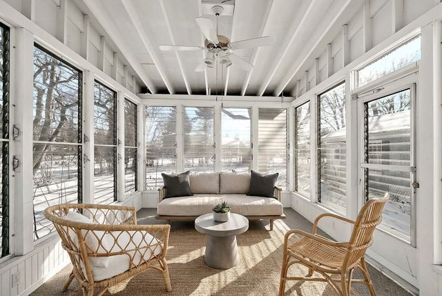 10125 Irwin Road, Bloomington, MN 55437