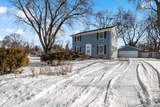 10125 Irwin Road, Bloomington, MN 55437