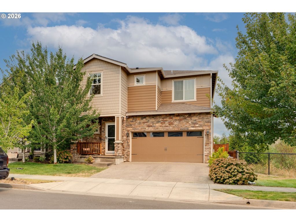 Image 1 of property listing at 1961 Nw 21ST St, Mc Minnville, OR 97128