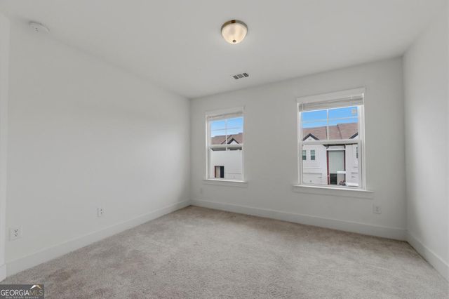 82 Auburn Run Lane, Auburn, GA 30011