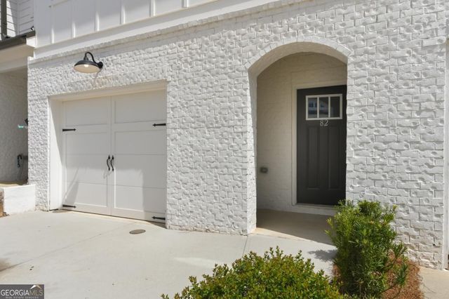 82 Auburn Run Lane, Auburn, GA 30011