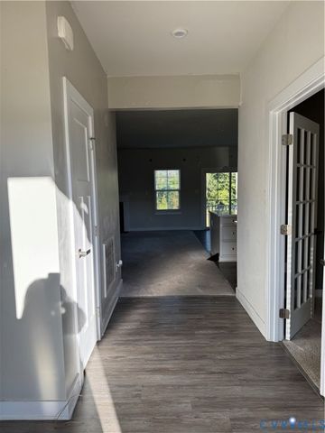 12031 Rotunda Ln, Chester, VA 23836