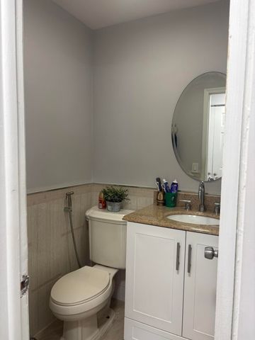 6810 NW 26TH Street, Sunrise, FL 33313