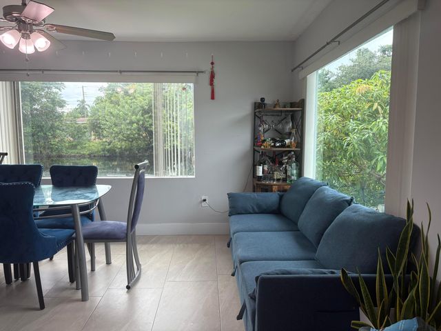 6810 NW 26TH Street, Sunrise, FL 33313