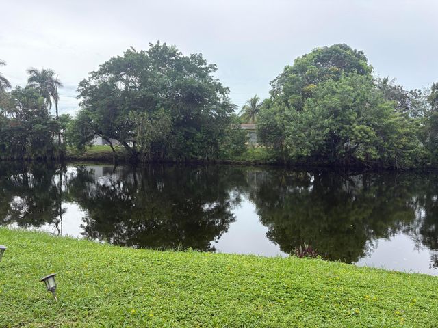 6810 NW 26TH Street, Sunrise, FL 33313