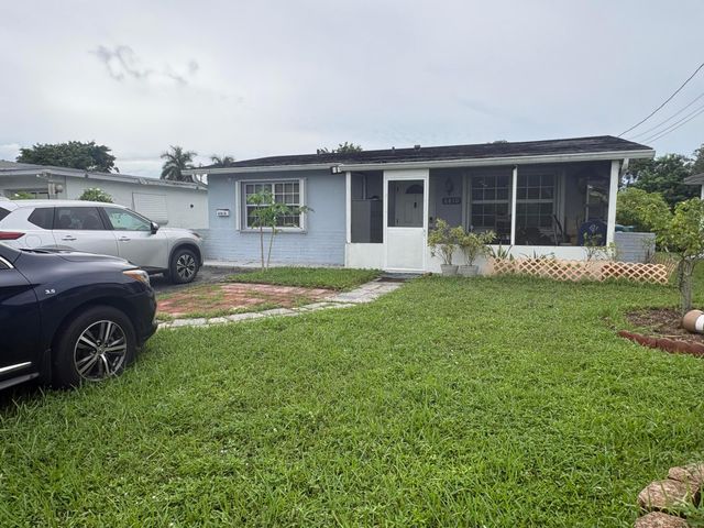 6810 NW 26TH Street, Sunrise, FL 33313