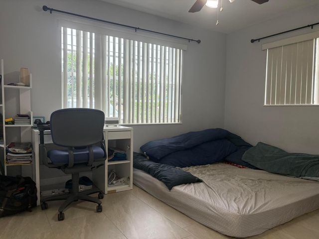 6810 NW 26TH Street, Sunrise, FL 33313