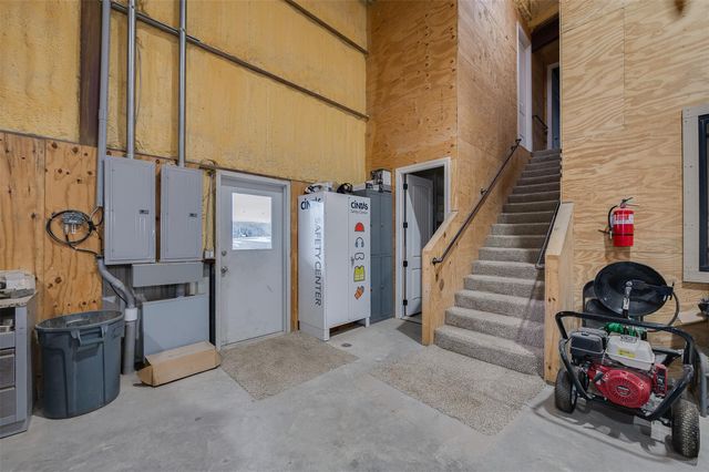 11184 Dan Williams LN, College Station, TX 77845