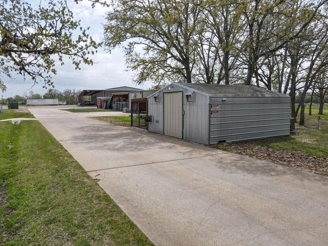 11184 Dan Williams LN, College Station, TX 77845