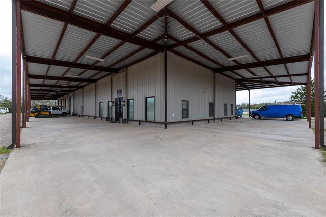 11184 Dan Williams LN, College Station, TX 77845