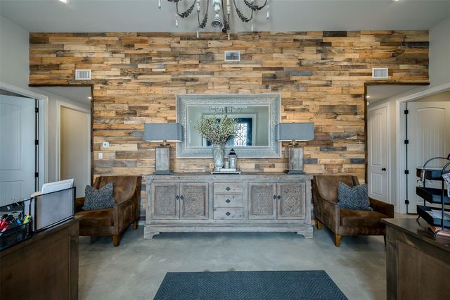 11184 Dan Williams LN, College Station, TX 77845