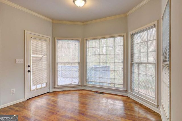 980 Laurel Springs Lane SW, Marietta, GA 30064