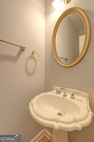 980 Laurel Springs Lane SW, Marietta, GA 30064